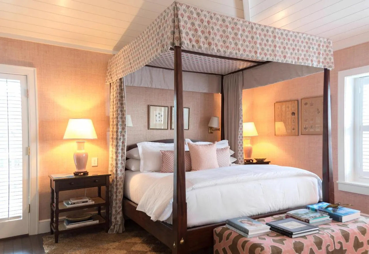 Eleven Bahama House Hotell Dunmore Town 4*,